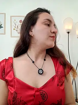 KattyHotson online show from May 5, 9:12 pm