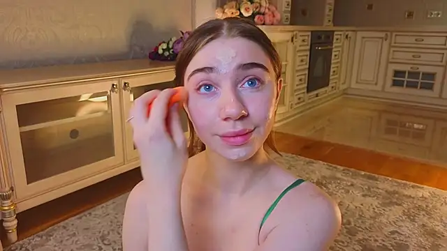 EadlinGillim online show from October 7, 3:04 am