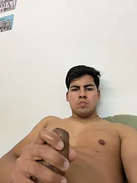 Snapshot of BonnieOctonary chatting on April 16, 3:46 pm BonnieOctonary online show from April 16, 3:46 pm