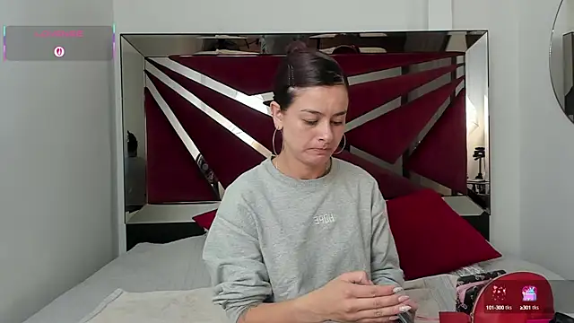 valerieMattson online show from October 11, 4:05 pm