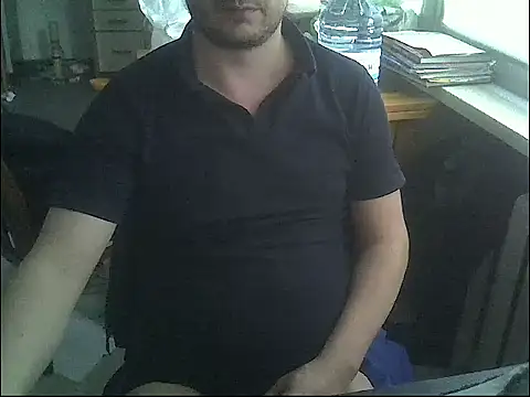 Snapshot of Andersen_69 chatting on April 2, 4:37 pm Andersen 69 online show from April 2, 4:37 pm