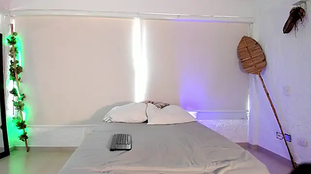 Snapshot of catleya_noire chatting on October 11, 8:07 pm catleya noire online show from October 11, 8:07 pm