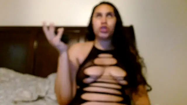 Snapshot of carlithefreak chatting on September 19, 11:27 pm carlithefreak online show from September 19, 11:27 pm