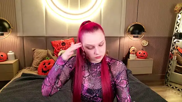 Snapshot of Wilda_Foster chatting on October 20, 10:38 am Wilda Foster online show from October 20, 10:38 am