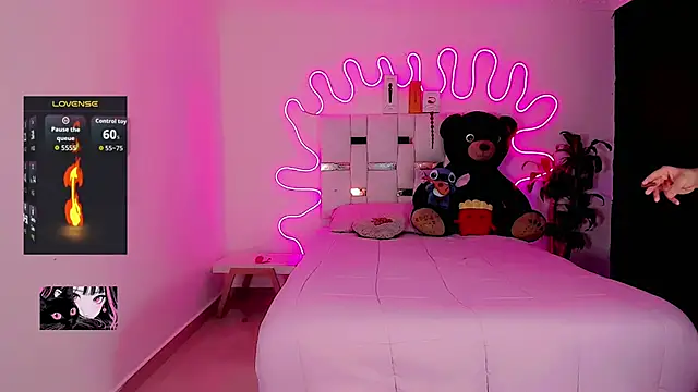 Abbygilx online show from November 2, 12:35 am