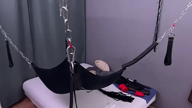 djejzi online show from November 2, 1:41 am