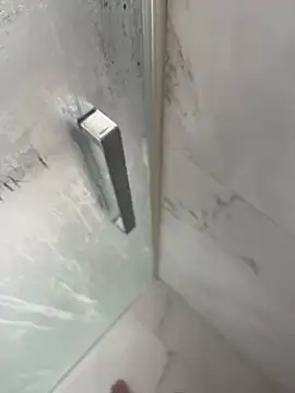 Snapshot of rbakkk chatting on March 25, 11:27 am rbakkk online show from March 25, 11:27 am