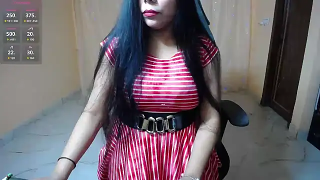 Snapshot of Divvya_ chatting on December 4, 7:00 pm Divvya online show from December 4, 7:00 pm