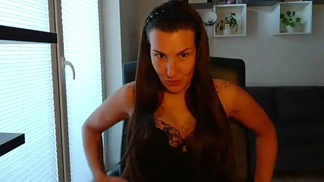 DonnaAmore online show from September 24, 2:20 pm