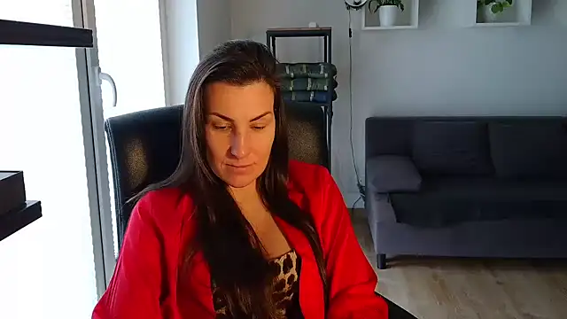 DonnaAmore online show from October 6, 7:17 am