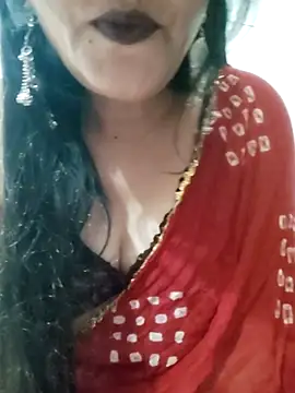 Snapshot of Cuty_siya_143 chatting on September 10, 8:14 am Cuty siya 143 online show from September 10, 8:14 am