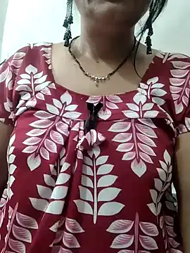 Snapshot of Cuty_siya_143 chatting on October 7, 2:58 pm Cuty siya 143 online show from October 7, 2:58 pm