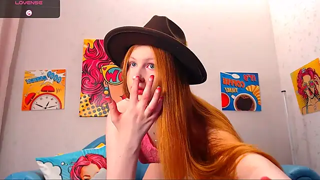 LuxXAngel online show from October 25, 11:10 pm