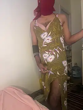 YourSlutBoySl online show from January 14, 11:38 am