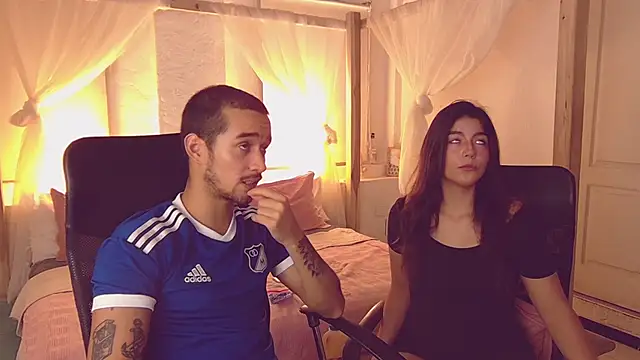 Snapshot of Laila_asher chatting on September 30, 5:12 am Laila asher online show from September 30, 5:12 am