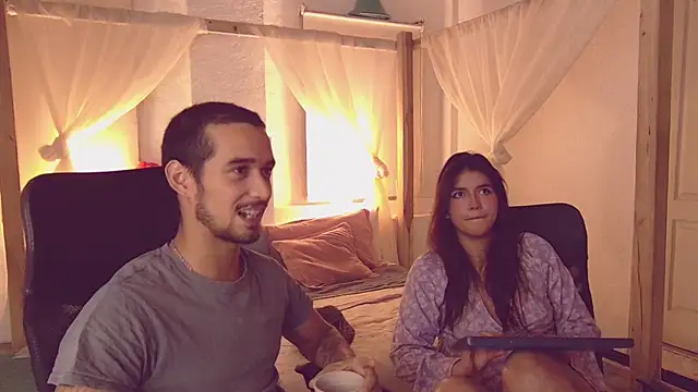 Snapshot of Laila_asher chatting on October 9, 6:44 am Laila asher online show from October 9, 6:44 am