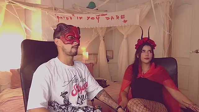 Snapshot of Laila_asher chatting on October 28, 4:16 am Laila asher online show from October 28, 4:16 am