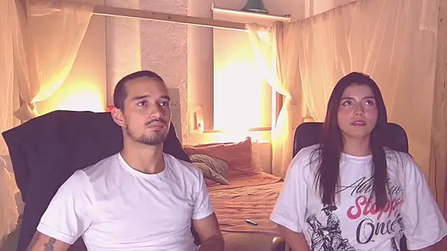 Snapshot of Laila_asher chatting on November 15, 1:47 am Laila asher online show from November 15, 1:47 am