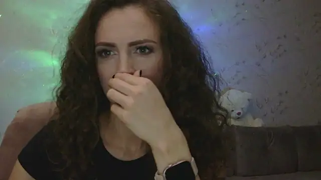 Snapshot of Amber_Carrol chatting on November 17, 5:19 pm Amber Carrol online show from November 17, 5:19 pm