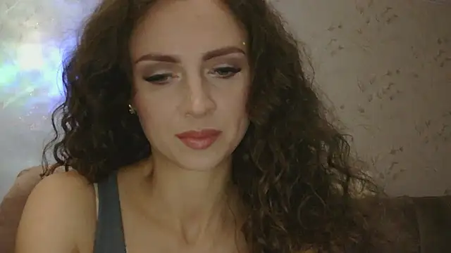 Snapshot of Amber_Carrol chatting on November 18, 5:17 pm Amber Carrol online show from November 18, 5:17 pm