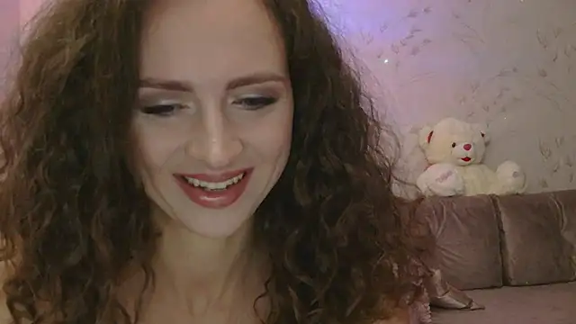 Snapshot of Amber_Carrol chatting on December 14, 5:07 pm Amber Carrol online show from December 14, 5:07 pm