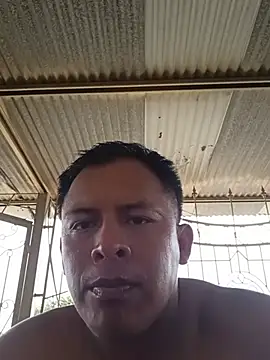 Snapshot of -RochU chatting on August 7, 4:09 pm -RochU online show from August 7, 4:09 pm