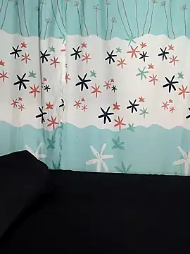 Snapshot of AntonelaMorriz chatting on November 24, 7:30 am AntonelaMorriz online show from November 24, 7:30 am