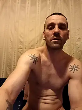 Snapshot of YzabellFabioo chatting on February 20, 10:32 pm YzabellFabioo online show from February 20, 10:32 pm