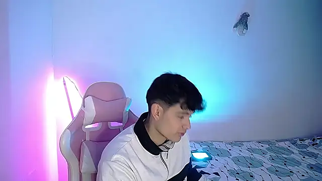 Snapshot of Stepha_babe chatting on September 13, 5:18 am Stepha babe online show from September 13, 5:18 am