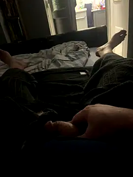 BobKat online show from December 15, 8:35 pm