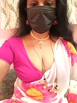 Snapshot of sana-99 chatting on February 19, 2:40 am sana-99 online show from February 19, 2:40 am