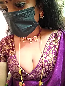 Snapshot of sana-99 chatting on February 20, 1:57 am sana-99 online show from February 20, 1:57 am