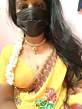 Snapshot of sana-99 chatting on May 9, 1:11 am sana-99 online show from May 9, 1:11 am