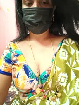 Snapshot of sana-99 chatting on June 3, 1:57 pm sana-99 online show from June 3, 1:57 pm