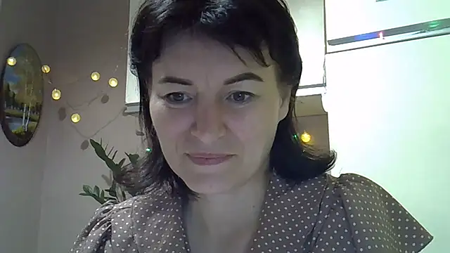 Krystal 82 online show from October 5, 7:12 pm