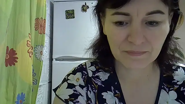 Krystal 82 online show from November 26, 5:14 pm