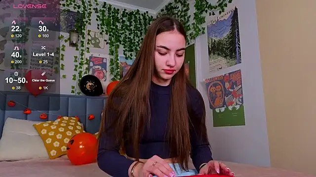 Ashley Pierce online show from October 21, 4:13 am