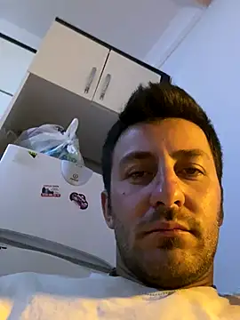 emredenizz07 online show from October 7, 5:10 pm