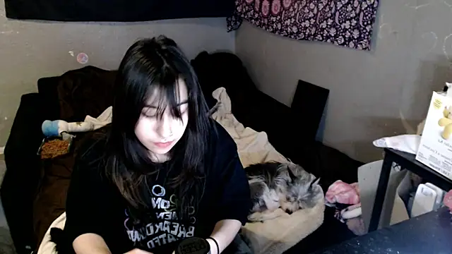 Snapshot of London_Ray chatting on March 5, 1:01 am London Ray online show from March 5, 1:01 am