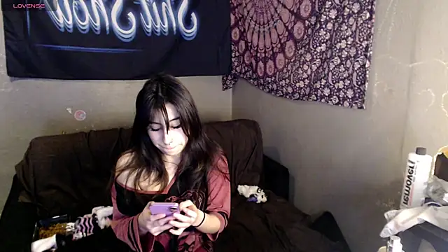 Snapshot of London_Ray chatting on March 31, 10:32 pm London Ray online show from March 31, 10:32 pm