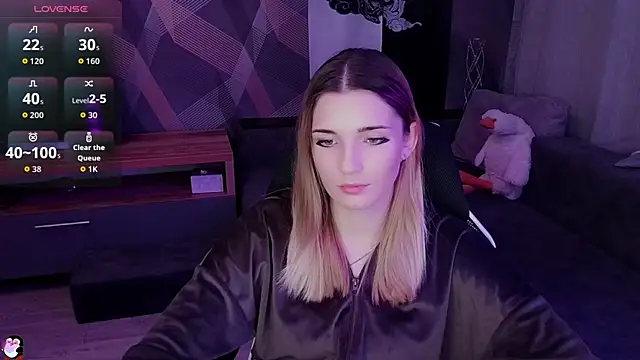 Snapshot of Sandy_Belle chatting on November 12, 7:35 pm Sandy Belle online show from November 12, 7:35 pm