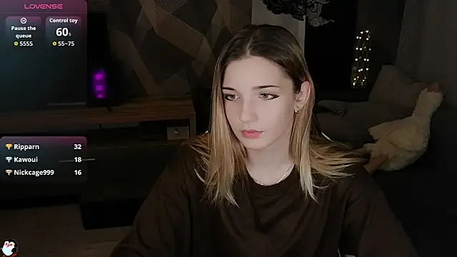 Snapshot of Sandy_Belle chatting on December 5, 7:54 pm Sandy Belle online show from December 5, 7:54 pm