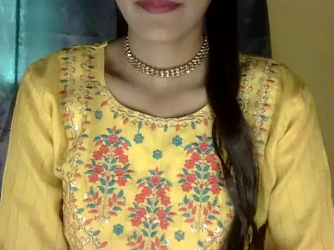 Snapshot of zara_Khan0 chatting on September 30, 4:28 am zara Khan0 online show from September 30, 4:28 am