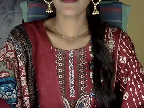 Snapshot of zara_Khan0 chatting on October 6, 2:25 pm zara Khan0 online show from October 6, 2:25 pm