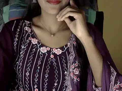 Snapshot of zara_Khan0 chatting on October 20, 1:33 pm zara Khan0 online show from October 20, 1:33 pm