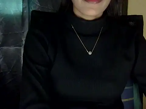 Snapshot of zara_Khan0 chatting on November 12, 4:35 am zara Khan0 online show from November 12, 4:35 am