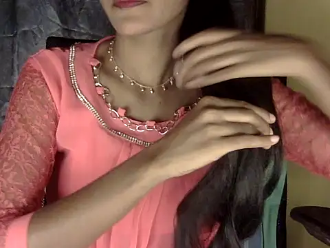 Snapshot of zara_Khan0 chatting on November 24, 2:50 pm zara Khan0 online show from November 24, 2:50 pm