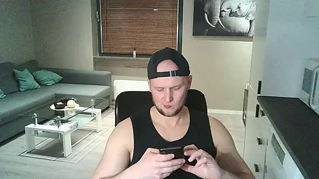 Dartanjanas13 online show from September 27, 7:30 pm