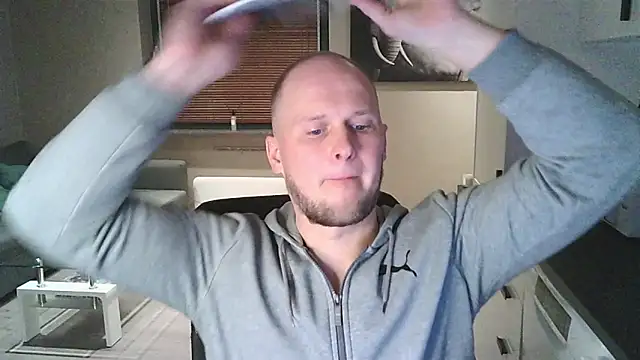 Dartanjanas13 online show from October 10, 4:50 pm