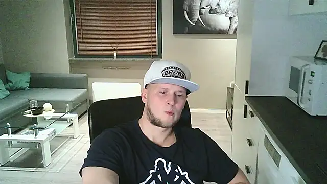 Dartanjanas13 online show from October 15, 4:51 pm